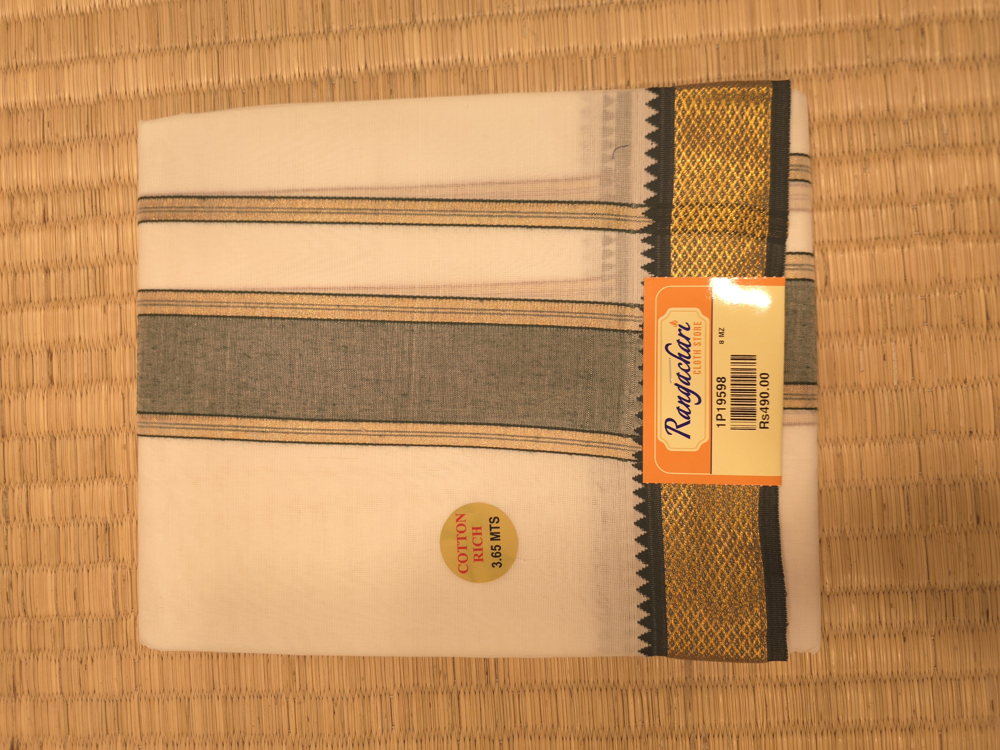8 Mulam Cotton Veshti, 5 Mayil Kan